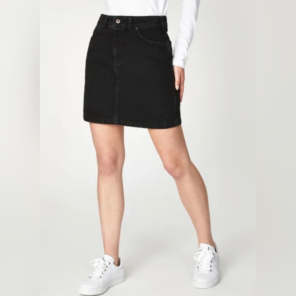 Jack Wills Black Denim Mini Skirt US 6 UK 10 NWT Cotton Classic 5 Pocket - Picture 2 of 5